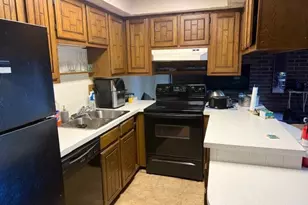 2069 Penguin Ave, Akron, OH 44319 - Photo 9