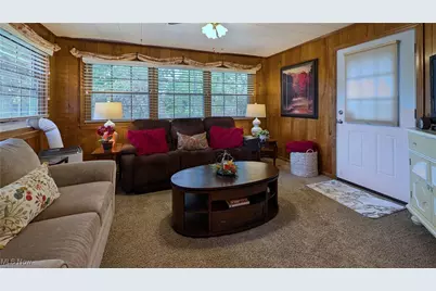 732 Forest Ridge Drive, Youngstown, OH 44512 - Photo 11