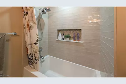 732 Forest Ridge Drive, Youngstown, OH 44512 - Photo 23