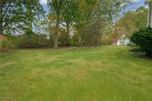 732 Forest-Ridge Dr, Youngstown, OH 44512 - Photo 27