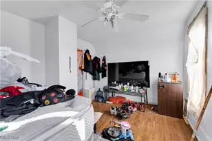 7407 Camden Ave, Loveland, OH 44102 - Photo 15