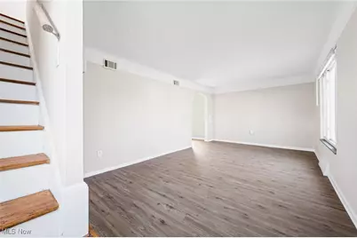 21000 Priday Avenue, Euclid, OH 44123 - Photo 7