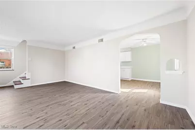 21000 Priday Avenue, Euclid, OH 44123 - Photo 5