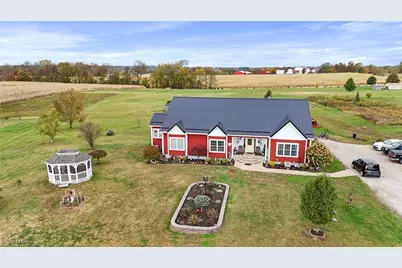 5353 NE Buckeye Valley Road, New Lexington, OH 43764 - Photo 3