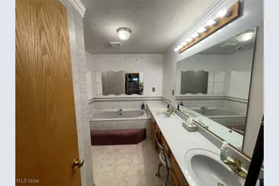 812 Bakers Addition, Hopedale, OH 43976 - Photo 11