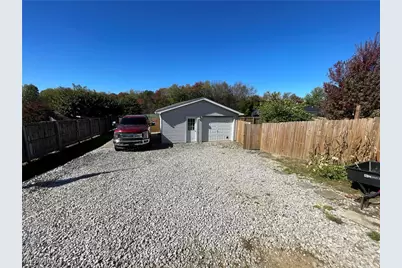 812 Bakers Addition, Hopedale, OH 43976 - Photo 3