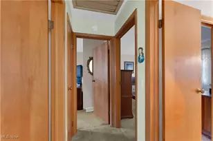 6768 Colleen Dr, Youngstown, OH 44512 - Photo 15