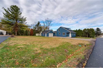 212 Claremont Road, Vermilion, OH 44089 - Photo 33