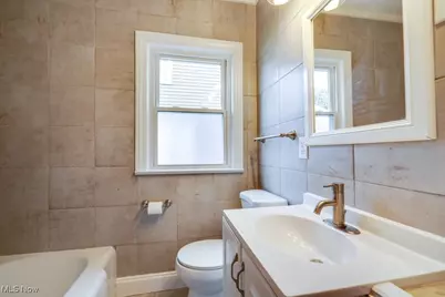 1023 Wertz Avenue SW, Canton, OH 44710 - Photo 11