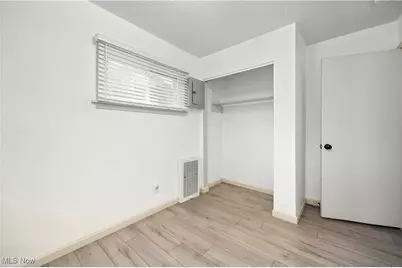 931 East Drive, Sheffield Lake, OH 44054 - Photo 31