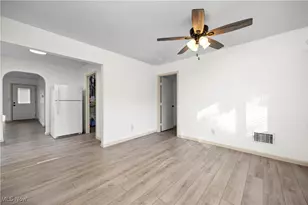 931 East Dr, Sheffield Lake, OH 44054 - Photo 13