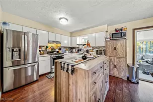 7435 Glenwood Rd, Conneaut, OH 44030 - Photo 9