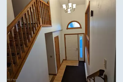 13807 Equestrian Drive, Burton, OH 44021 - Photo 7