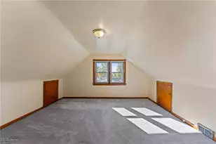 576 Breetz Dr, Campbell, OH 44405 - Photo 21