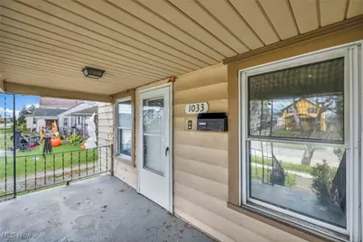 1033 W 21st Street, Lorain, OH 44052 - Photo 3