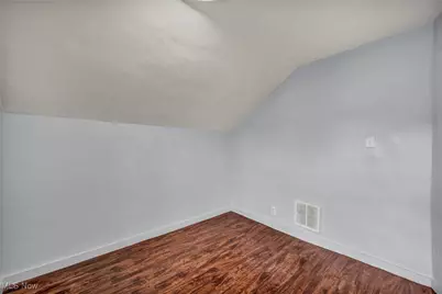 1033 W 21st Street, Lorain, OH 44052 - Photo 33