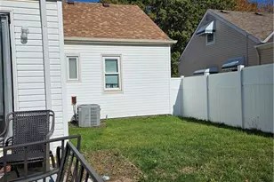 13616 Oakview Blvd, Garfield Heights, OH 44125 - Photo 9