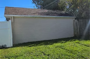 13616 Oakview Blvd, Garfield Heights, OH 44125 - Photo 7