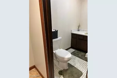 1224 Goshen Avenue SE, New Philadelphia, OH 44663 - Photo 11