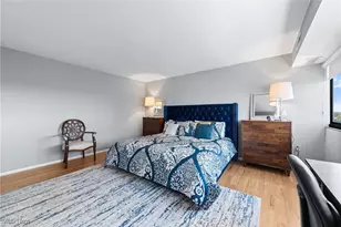 12550 Lake Ave, Oakwood, OH 44107 - Photo 25