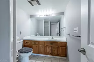 12550 Lake Ave, Oakwood, OH 44107 - Photo 29