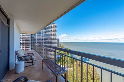 12550 Lake Avenue #1512, Oakwood, OH 44107 - Photo 23