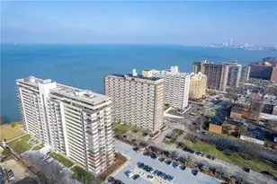 12550 Lake Ave, Oakwood, OH 44107 - Photo 47