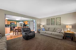 4900 Salton Dr, Brunswick, OH 44212 - Photo 11