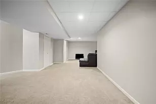 4900 Salton Dr, Brunswick, OH 44212 - Photo 39