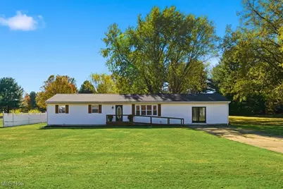 4866 Lovers Lane, Ravenna, OH 44266 - Photo 1