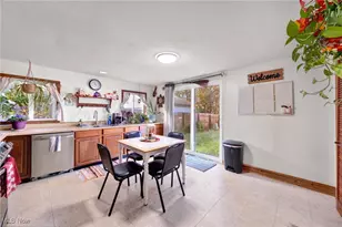 620 Hilliard Rd, Elyria, OH 44035 - Photo 9