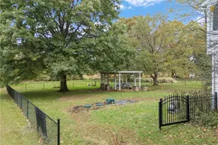 8459 Whitmer Ave NE, Canton, OH 44721 - Photo 7