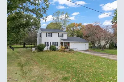 8459 Whitmer Avenue NE, Canton, OH 44721 - Photo 3