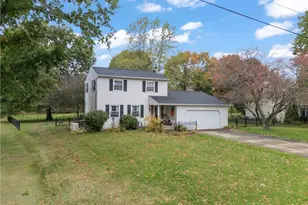 8459 Whitmer Ave NE, Canton, OH 44721 - Photo 3