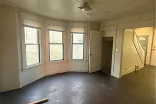 3253 E 56th Pl, Loveland, OH 44127 - Photo 5