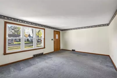 2311 N Jefferson Boulevard, Lorain, OH 44052 - Photo 13