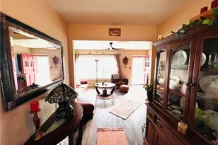 25401 Farringdon Ave, Euclid, OH 44132 - Photo 5