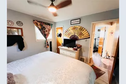 25401 Farringdon Avenue, Euclid, OH 44132 - Photo 7