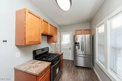 2035 Chesterland Avenue, Oakwood, OH 44107 - Photo 21