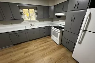 6399 Tanglewood Ln, Green Hills, OH 44131 - Photo 5