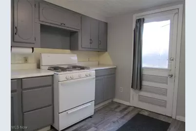 710 Myrtle Avenue, Ashtabula, OH 44004 - Photo 9