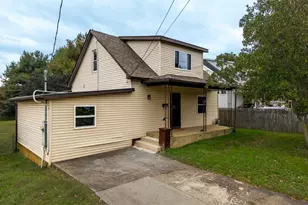2902 23rd St, Parkersburg, WV 26101 - Photo 3