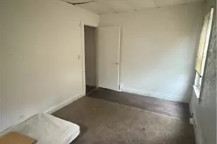 1247 E 84th St, Loveland, OH 44103 - Photo 17