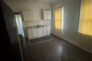 1247 E 84th St, Loveland, OH 44103 - Photo 13