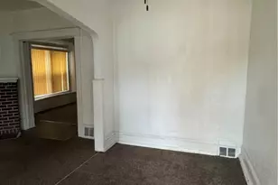 1247 E 84th St, Loveland, OH 44103 - Photo 7