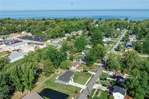 630 Treadway Blvd, Sheffield Lake, OH 44054 - Photo 3