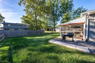 630 Treadway Blvd, Sheffield Lake, OH 44054 - Photo 5