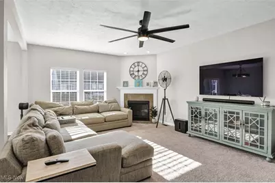 4513 Vineyard Drive, Lorain, OH 44053 - Photo 9