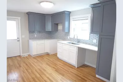 3923 Pensacola, Loveland, OH 44109 - Photo 17