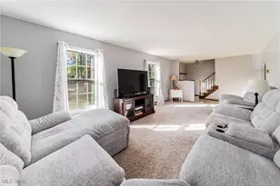 223 Parsons Dr, Avon Lake, OH 44012 - Photo 5